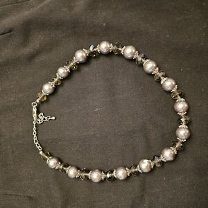 Elegant Gray Pearl Necklace